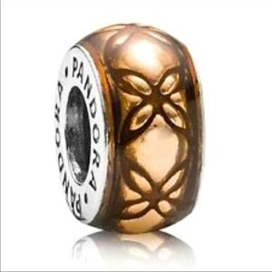 Pandora Floral Vintage Charm | Retired